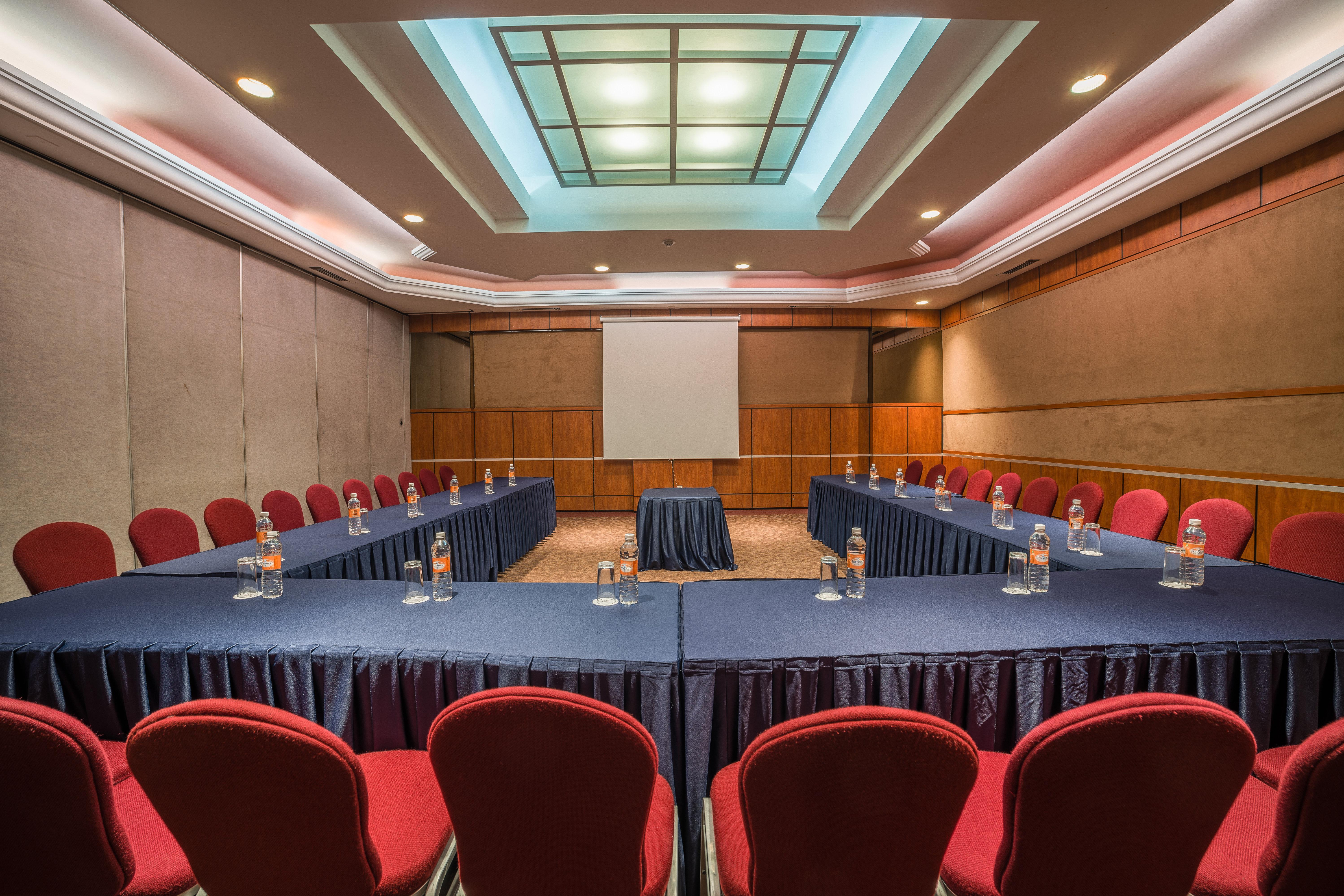 Holiday Inn Guadalajara Expo Plaza Del Sol By Ihg Zapopan Zewnętrze zdjęcie